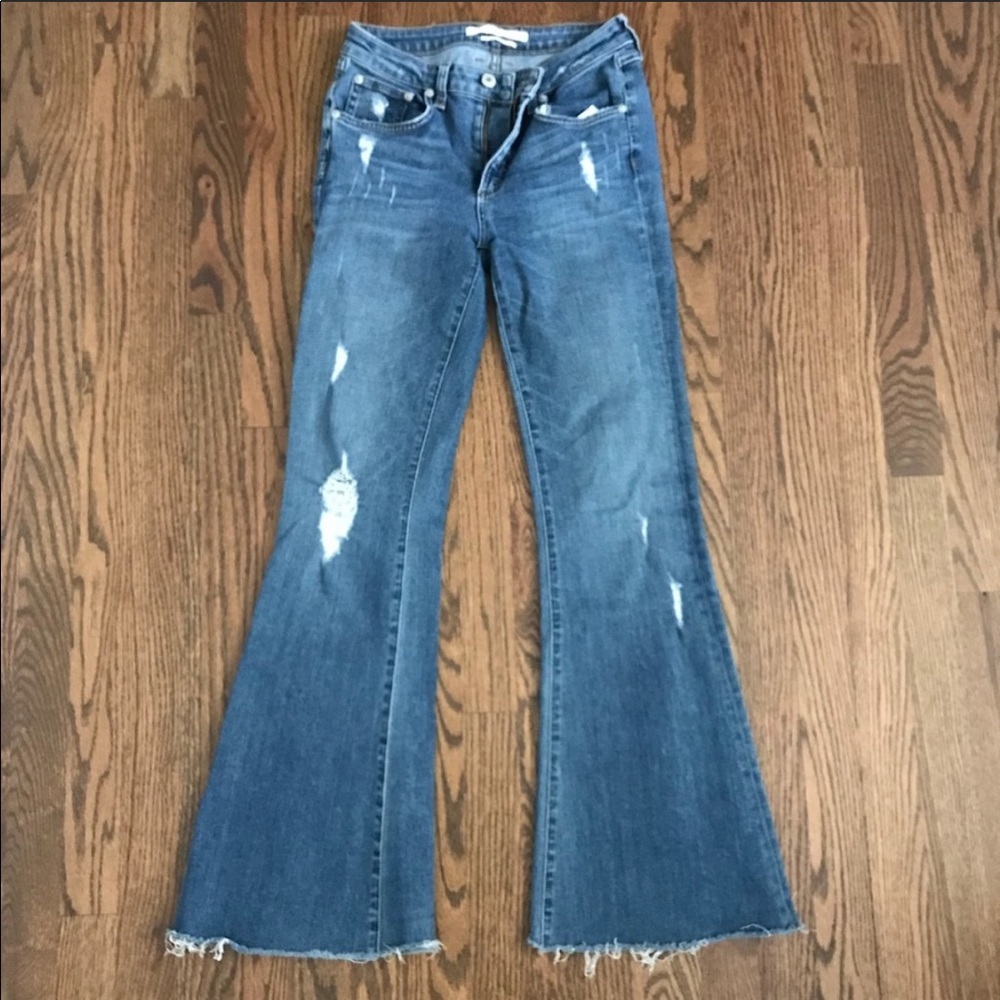 Tularosa Penelope flare mid rise - Picture 2 of 4